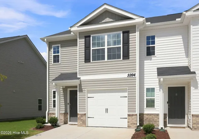 Photo 2 of Townhouse for sale at 3204 Tatlock Way #8A, Greenville, NC 27834 | MLS# 100602561 | Listing updated on 2026-09-10