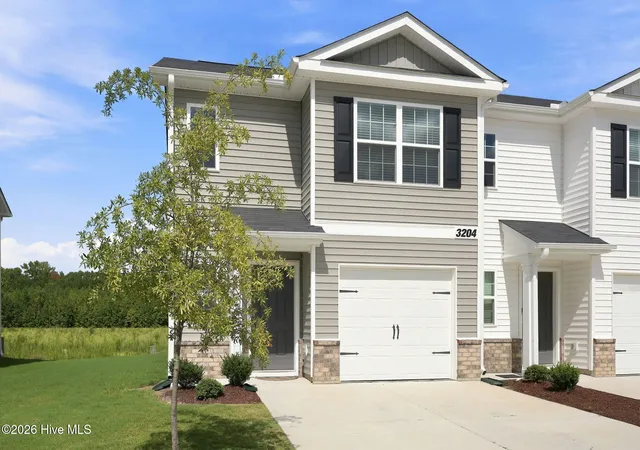 Photo 3 of Townhouse for sale at 3204 Tatlock Way #8A, Greenville, NC 27834 | MLS# 100602561 | Listing updated on 2026-09-10
