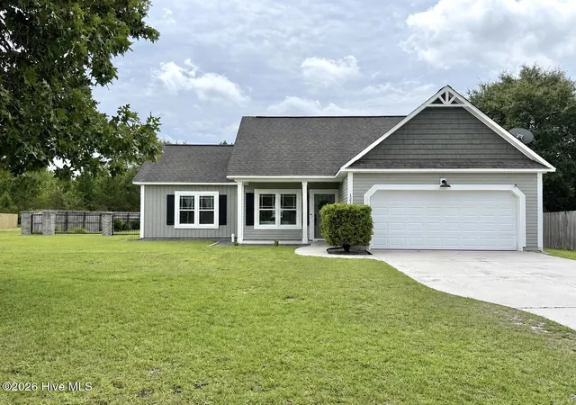 Single family home for sale at 121 Blueberry Flds Rd, Maple Hill, NC 28454 | MLS# 100600452