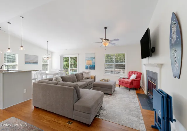 Photo 3 of Single family home for sale at 106 Wyndward Ct, Emerald Isle, NC 28594 | MLS# 100602315 | Listing updated on 2026-09-11