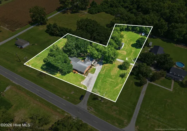 Photo 2 of Single family home for sale at 2877 Tyndall Williams Dr, Deep Run, NC 28525 | MLS# 100600746 | Listing updated on 2026-09-08