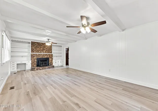 Photo 3 of Single family home for sale at 403 Hickory Dr, Elizabeth City, NC 27909 | MLS# 100602344 | Listing updated on 2026-09-09