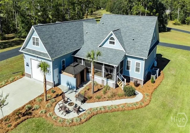 Photo 3 of Single family home for sale at 1045 Par Dr NE, Townsend, GA 31331 | MLS# SA363816 | Listing updated on 2026-09-03