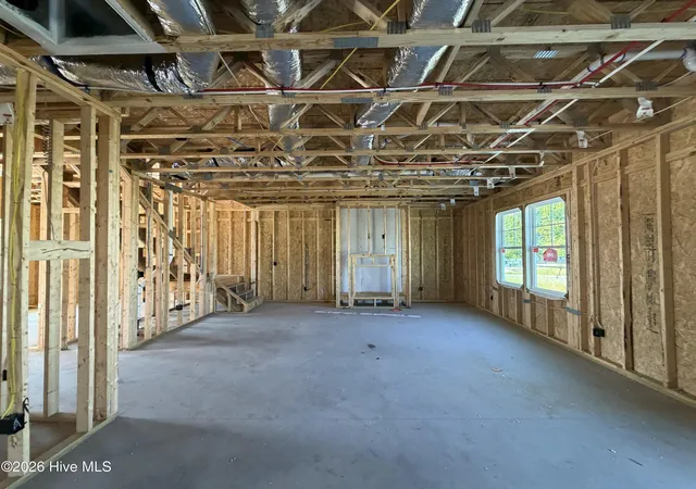 Photo 3 of Single family home for sale at 709 Finger Lakes Dr, Jacksonville, NC 28546 | MLS# 100598072 | Listing updated on 2026-09-14