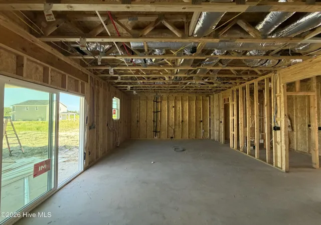 Photo 4 of Single family home for sale at 709 Finger Lakes Dr, Jacksonville, NC 28546 | MLS# 100598072 | Listing updated on 2026-09-14