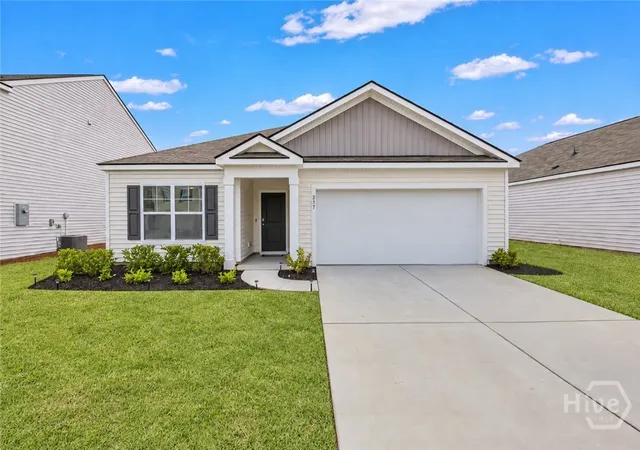 Single family home for sale at 217 Turpentine Trl, Bloomingdale, GA 31302 | MLS# SA363811