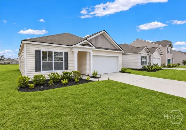 Photo 2 of Single family home for sale at 217 Turpentine Trl, Bloomingdale, GA 31302 | MLS# SA363811 | Listing updated on 2026-09-15
