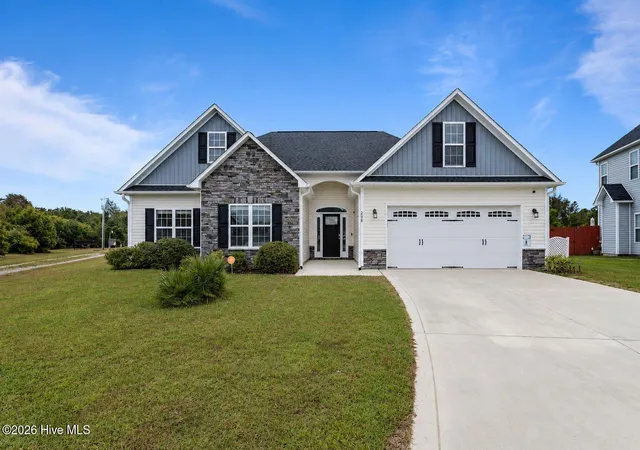 Photo 1 of Single family home for sale at 268 Cuddy Ct, Sneads Ferry, NC 28460 | MLS# 100600996 | Listing updated on 2026-09-09