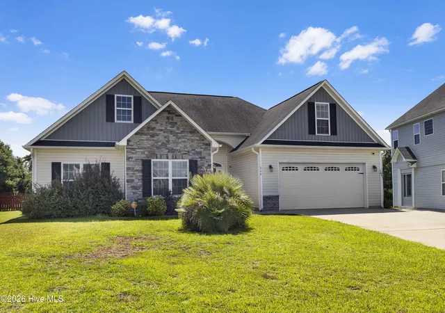 Photo 2 of Single family home for sale at 268 Cuddy Ct, Sneads Ferry, NC 28460 | MLS# 100600996 | Listing updated on 2026-09-09