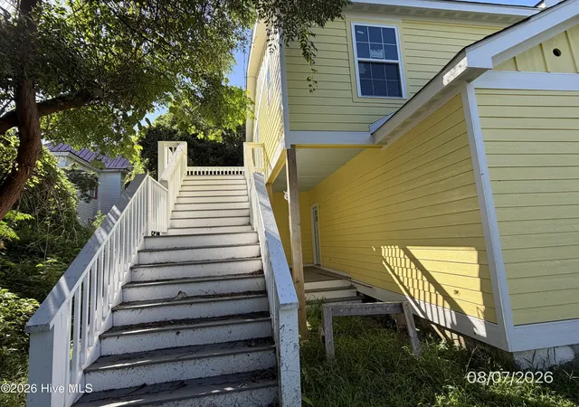 Photo 3 of Single family home for sale at 502 E Burgess St, Elizabeth City, NC 27909 | MLS# 100600779 | Listing updated on 2026-09-16