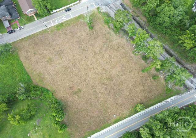 Photo 3 of Land for sale at 32 King St, Savannah, GA 31408 | MLS# SA358933 | Listing updated on 2026-09-10