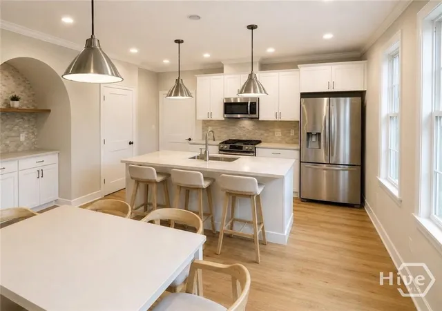 Listing Photo 5 - Condo for sale in building located at 206 Bruce St, Savannah, GA 31406