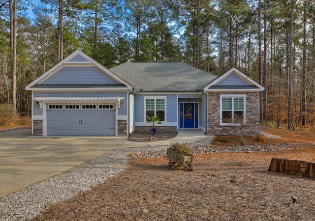 Photo 2 of Single family home for sale at 205 Canal Ct, Mc Cormick, SC 29835 | MLS# 100600372 | Listing updated on 2026-09-01
