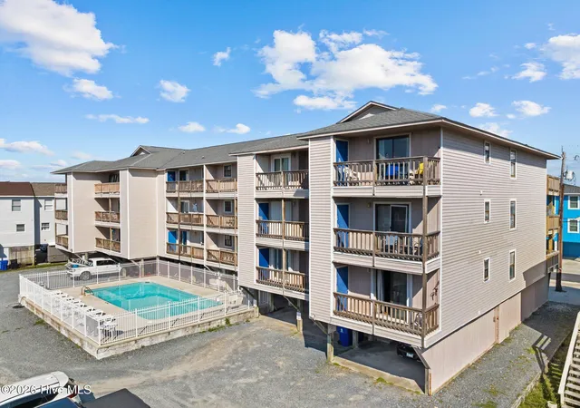 Photo 1 of Condo for sale at 505 Carolina Beach Ave N #Unit 3d, Carolina Beach, NC 28428 | MLS# 100601156 | Listing updated on 2026-09-13
