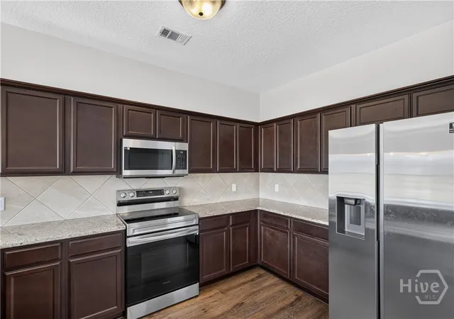 Photo 4 of Single family home for sale at 291 Morgan Fld Blvd NE, Ludowici, GA 31316 | MLS# SA355298 | Listing updated on 2026-09-05