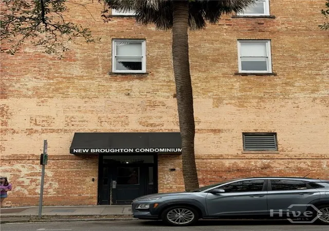 Photo 24 of Condo for sale at 310 W Broughton St #2002, Savannah, GA 31401 | MLS# SA354569 | Listing updated on 2026-09-11