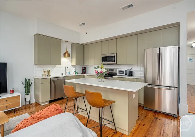 Photo 3 of Condo for sale at 310 W Broughton St #2002, Savannah, GA 31401 | MLS# SA354569 | Listing updated on 2026-09-11