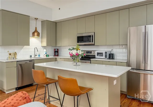 Photo 4 of Condo for sale at 310 W Broughton St #2002, Savannah, GA 31401 | MLS# SA354569 | Listing updated on 2026-09-11