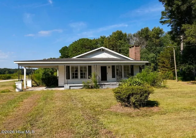 Photo 1 of Single family home for sale at 211 Paul Hare Rd, Goldsboro, NC 27530 | MLS# 100603711 | Listing updated on 2026-10-20