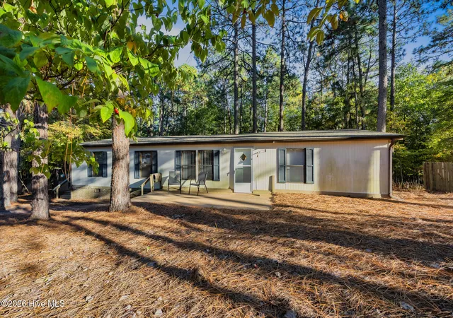 Photo 1 of Manufactured home for sale at 109 Pinewood Dr, West End, NC 27376 | MLS# 100610564 | Listing updated on 2026-10-16
