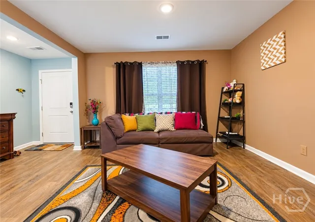Photo 3 of Single family home for sale at 1016 Bergamot Rd, Savannah, GA 31302 | MLS# SA366180 | Listing updated on 2026-10-14