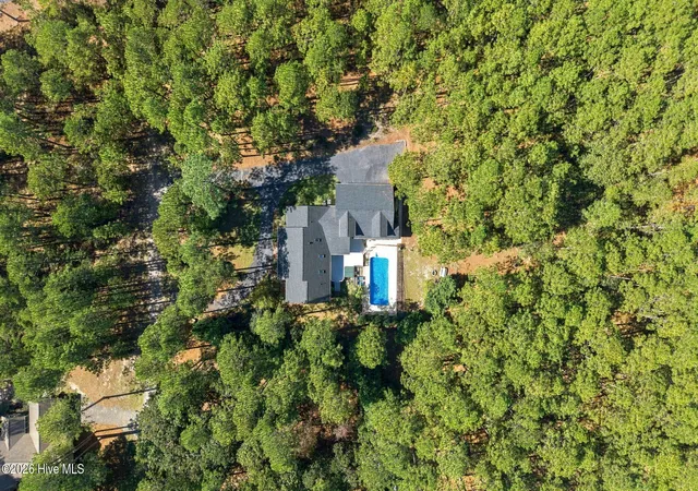 Photo 3 of Single family home for sale at 104 Mccracken Dr, West End, NC 27376 | MLS# 100611419 | Listing updated on 2026-10-21