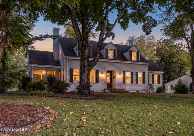 Photo 1 of Single family home for sale at 105 W Camden St, Windsor, NC 27983 | MLS# 100604596 | Listing updated on 2026-10-12