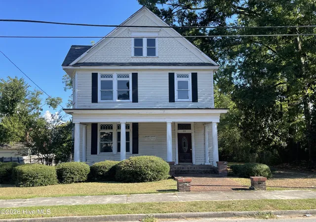 Single family home for sale at 211 White Oak St, Thomson, GA 30824 | MLS# 100600780