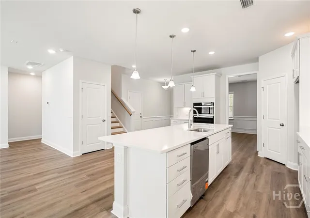 Photo 4 of Single family home for sale at 338 Pulaski Dr, Richmond Hill, GA 31324 | MLS# SA359254 | Listing updated on 2026-10-15
