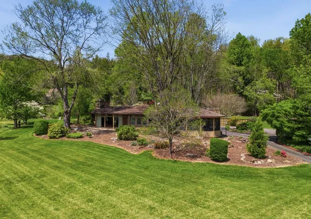 Photo 2 of Single family home for sale at 6203 Airport Rd, Andrews, NC 28901 | MLS# 98544082 | Listing updated on 2026-09-01