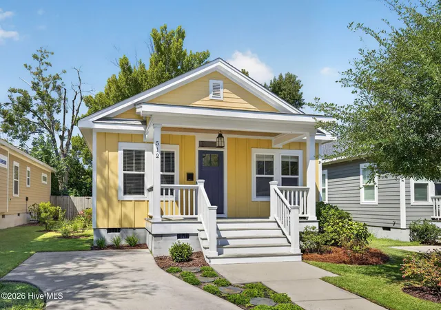 Photo 2 of Single family home for sale at 512 S 18th Street, Wilmington, NC 28403 | MLS# 100601588 | Listing updated on 2026-09-08