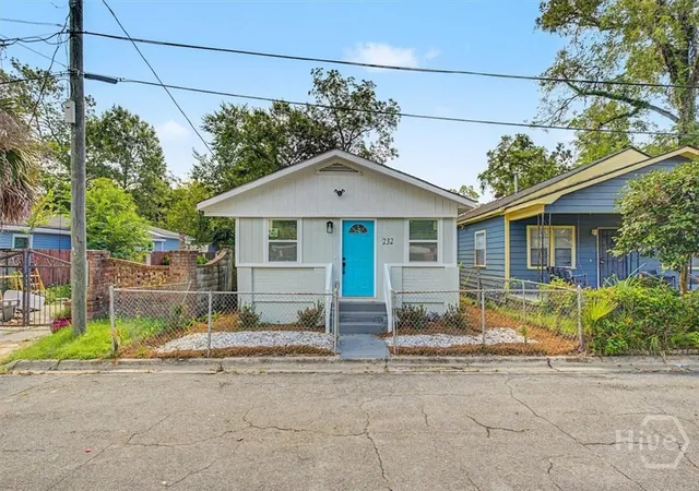 Photo 1 of Single family home for sale at 232 Sugden St, Savannah, GA 31415 | MLS# SA362136 | Listing updated on 2026-09-11