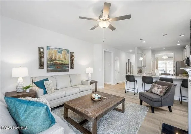 Photo 3 of Single family home for sale at 204 Shoal Ln, New Bern, NC 28562 | MLS# 100601816 | Listing updated on 2026-09-28