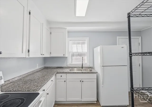 Photo 4 of Single family home for sale at 2317 New York Ave, Savannah, GA 31404 | MLS# SA365462 | Listing updated on 2026-10-13