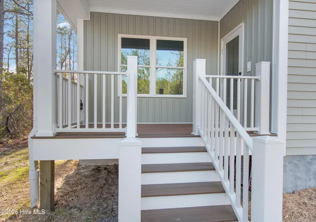 Photo 3 of Single family home for sale at 356 Drayton Rd, Southport, NC 28461 | MLS# 100601251 | Listing updated on 2026-09-06