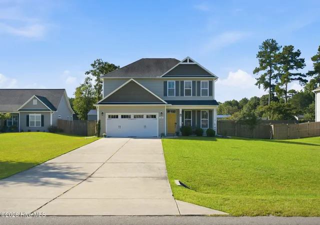 Photo 1 of Single family home for sale at 261 Bronze Dr, Rocky Point, NC 28457 | MLS# 100600630 | Listing updated on 2026-09-15