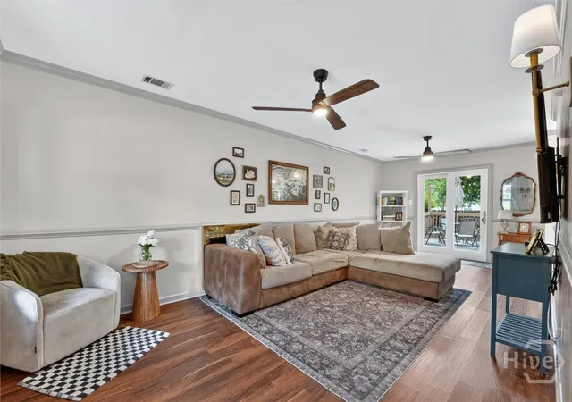 Photo 2 of Single family home for sale at 23 E Deerwood Rd, Savannah, GA 31410 | MLS# SA355075 | Listing updated on 2026-09-10