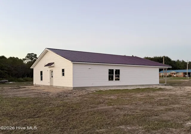 Photo 3 of Single family home for sale at 1355 Roosevelt Spain Rd, Greenville, NC 27834 | MLS# 100611139 | Listing updated on 2026-10-19