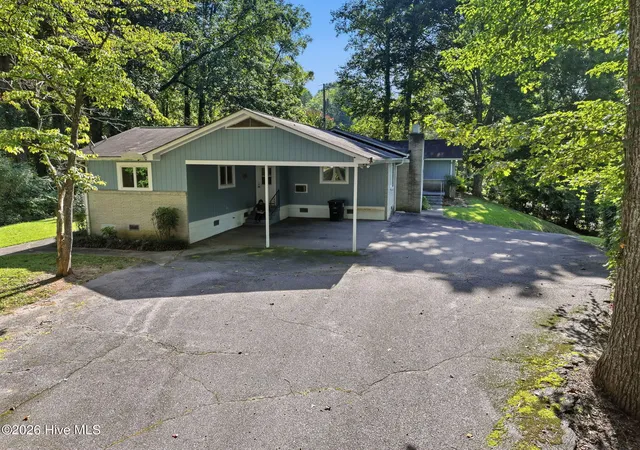 Photo 3 of Single family home for sale at 159 Cherry St, Murphy, NC 28906 | MLS# 100603393 | Listing updated on 2026-09-14