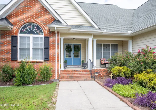 Photo 1 of Single family home for sale at 165 Pinecroft Dr, Dunn, NC 28334 | MLS# 100601769 | Listing updated on 2026-09-18