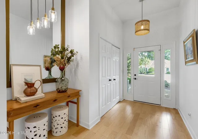 Photo 4 of Single family home for sale at 800 Fox Ridge Ln, Wilmington, NC 28405 | MLS# 100603442 | Listing updated on 2026-09-16