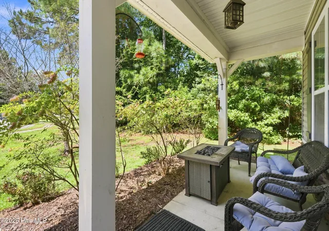 Photo 3 of Single family home for sale at 111 Mason Ct, Hampstead, NC 28443 | MLS# 100602476 | Listing updated on 2026-09-14