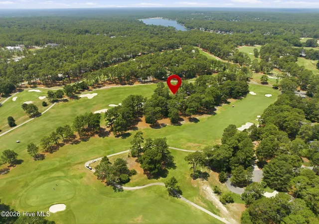 Photo 2 of Single family home for sale at 9 Forest Hills Ln, Pinehurst, NC 28374 | MLS# 100603073 | Listing updated on 2026-09-12