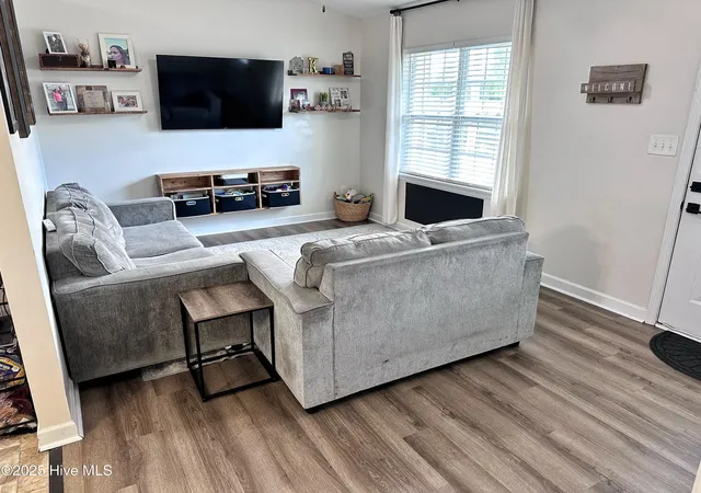 Photo 4 of Single family home for sale at 308 Basil Ct, Hubert, NC 28539 | MLS# 100600590 | Listing updated on 2026-09-18
