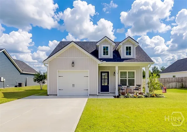 Photo 1 of Single family home for sale at 118 Cravey Ln, Rincon, GA 31326 | MLS# SA365593 | Listing updated on 2026-10-17