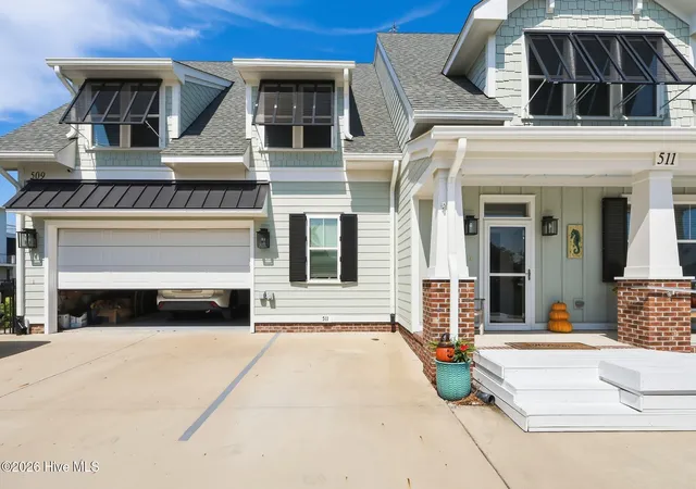 Photo 4 of Townhouse for sale at 511 Turner St, Beaufort, NC 28516 | MLS# 100602970 | Listing updated on 2026-09-15