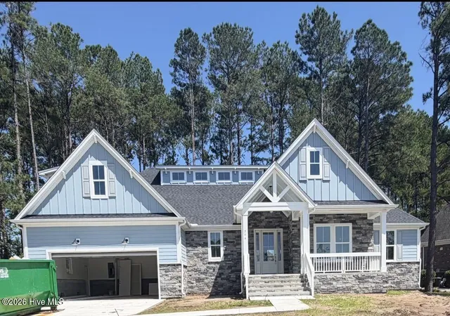 Photo 1 of Single family home for sale at 394 Autumn Pheasant Loop Nw, Calabash, NC 28467 | MLS# 100542321 | Listing updated on 2026-09-17