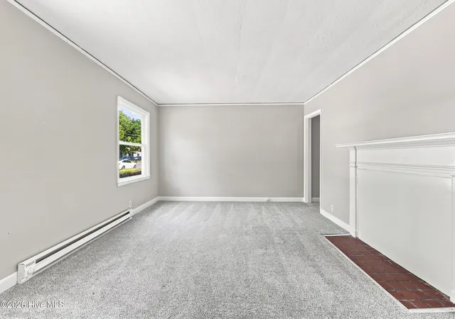 Photo 4 of Single family home for sale at 911 Bartlett Ave, Elizabeth City, NC 27909 | MLS# 100601068 | Listing updated on 2026-09-03