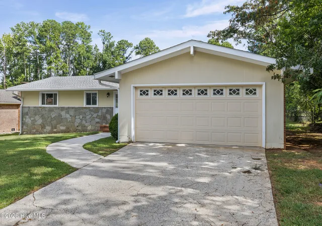 Photo 3 of Single family home for sale at 306 E Wynngate Dr, Augusta, GA 30907 | MLS# 100601752 | Listing updated on 2026-09-09