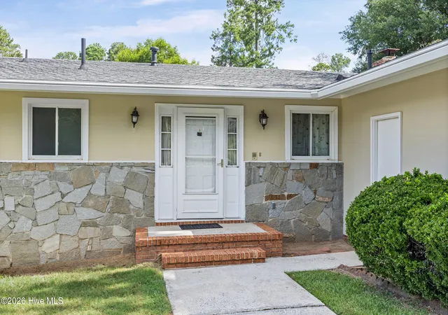 Photo 4 of Single family home for sale at 306 E Wynngate Dr, Augusta, GA 30907 | MLS# 100601752 | Listing updated on 2026-09-09